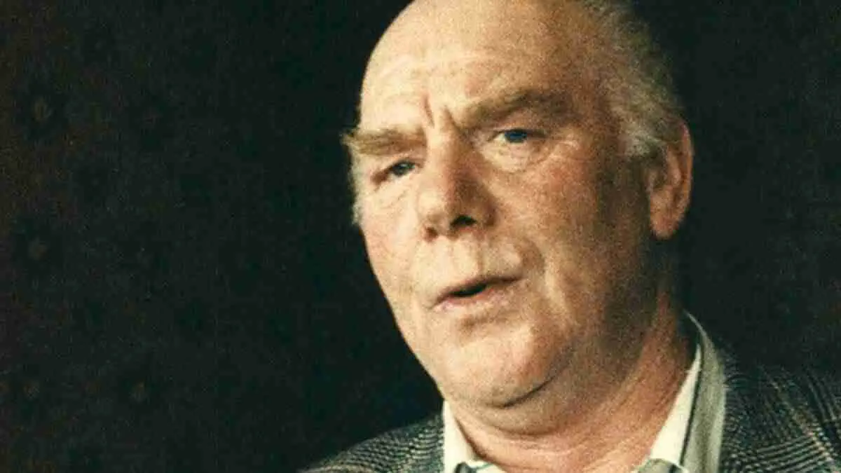 Singer_Charlie-McGonigle
