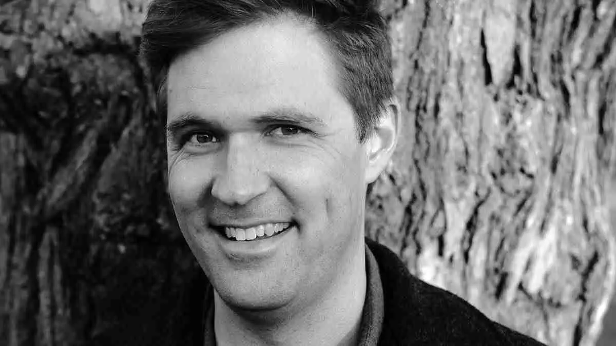 Singer_Brian-Miller